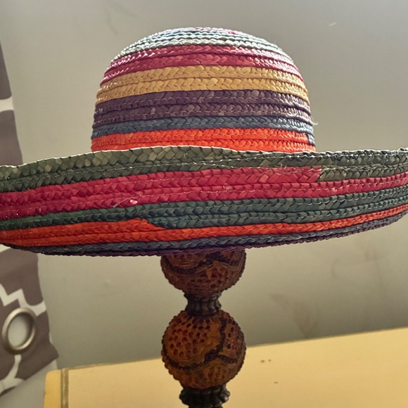 Fab combination for summer days - Picture 2 of 4